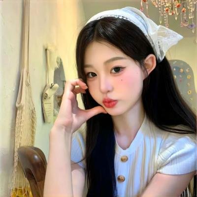 粉骷髅 海报
